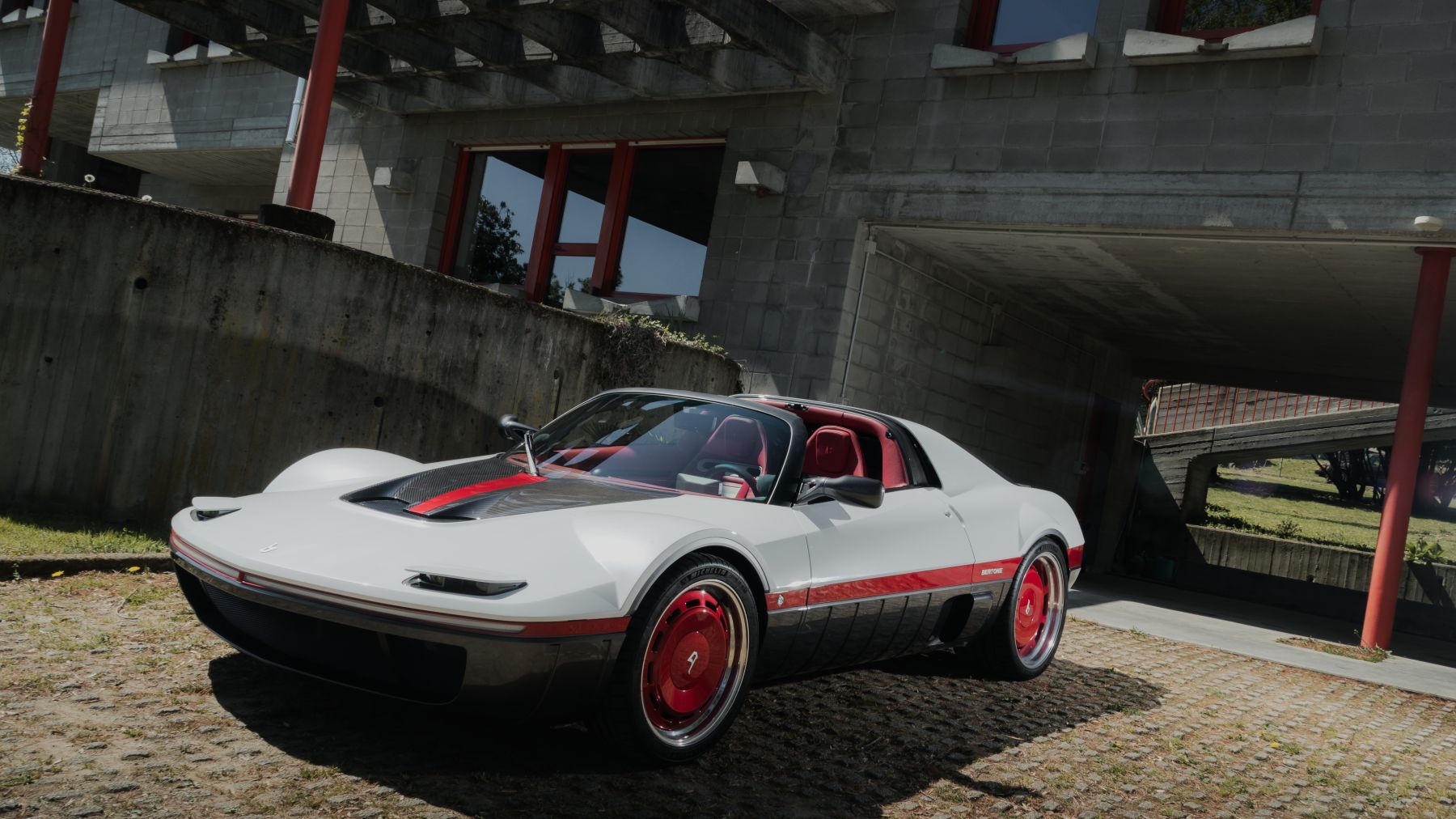 Bertone Runabout’s Brutal Minimalism