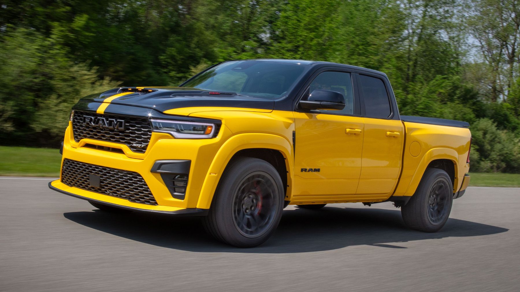 Vermissen Sie Dodge V-8 Muscle Cars? Ram hat die Lösung!