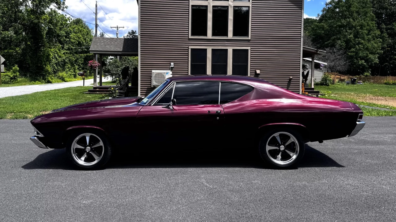AutoHunter Spotlight: 1968 Chevrolet Chevelle Malibu 5-Speed