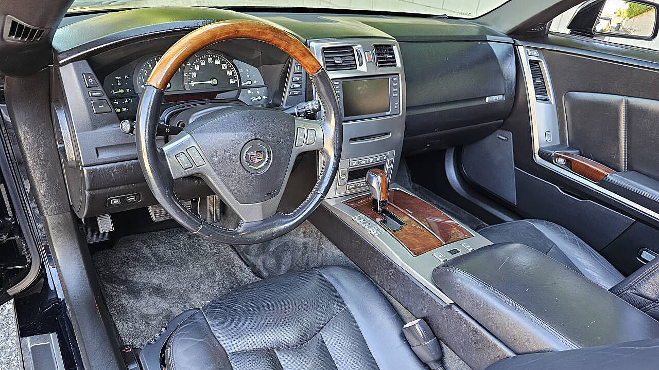 AutoHunter Spotlight: 2005 Cadillac XLR