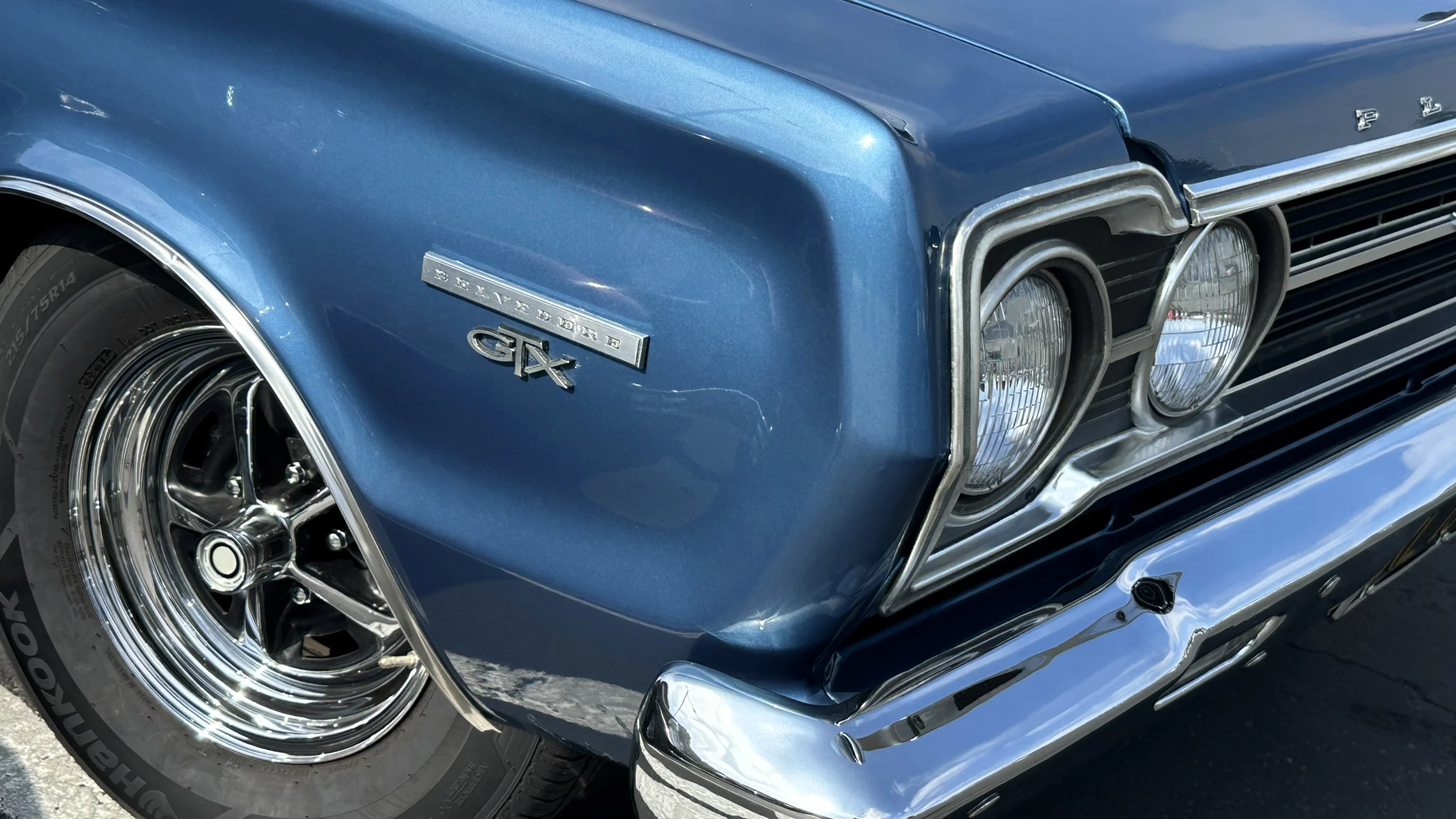 ヴィンテージ　トラベラー　USA 1967年 The 1967 Plymouth GTX was King of the Belvederes | The ClassicCars