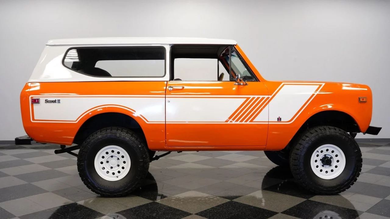 Pick of the Day: 1972 International Scout II Traveltop 4×4