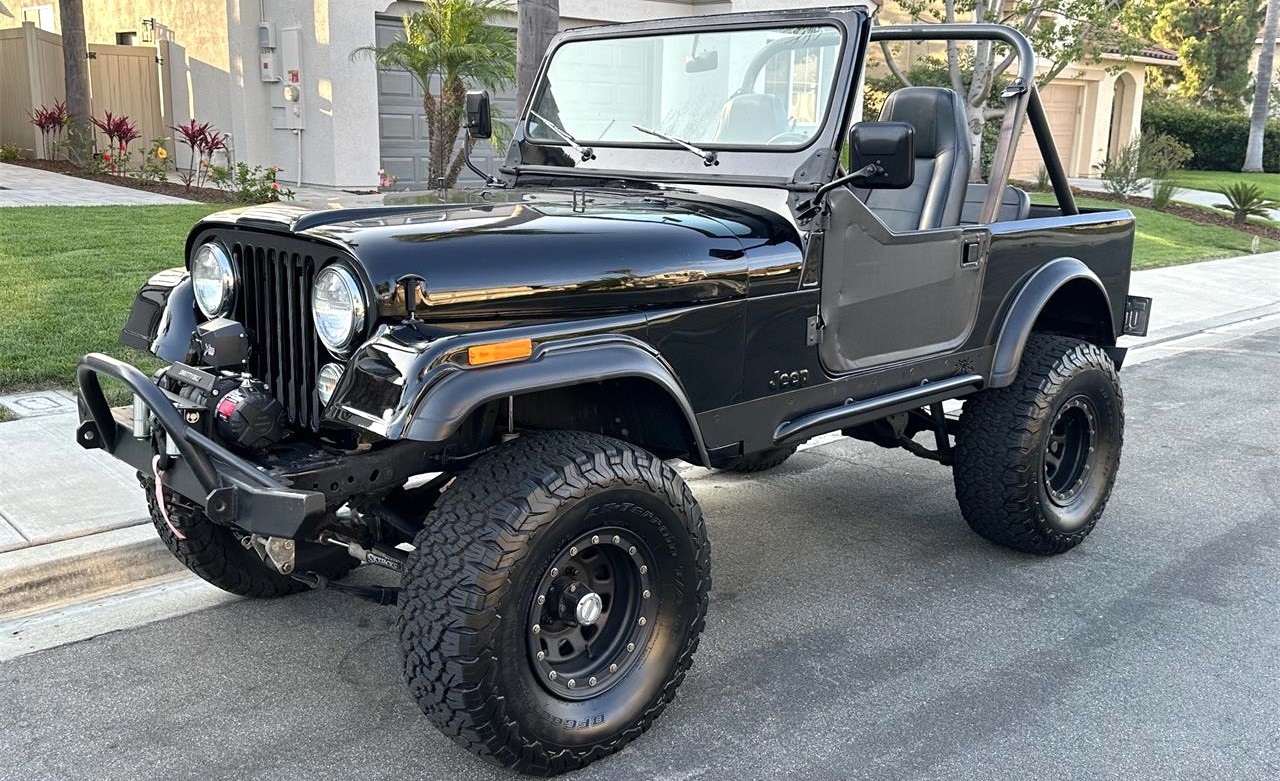 Fahrzeug des Tages: Jeep CJ-7, Baujahr 1983