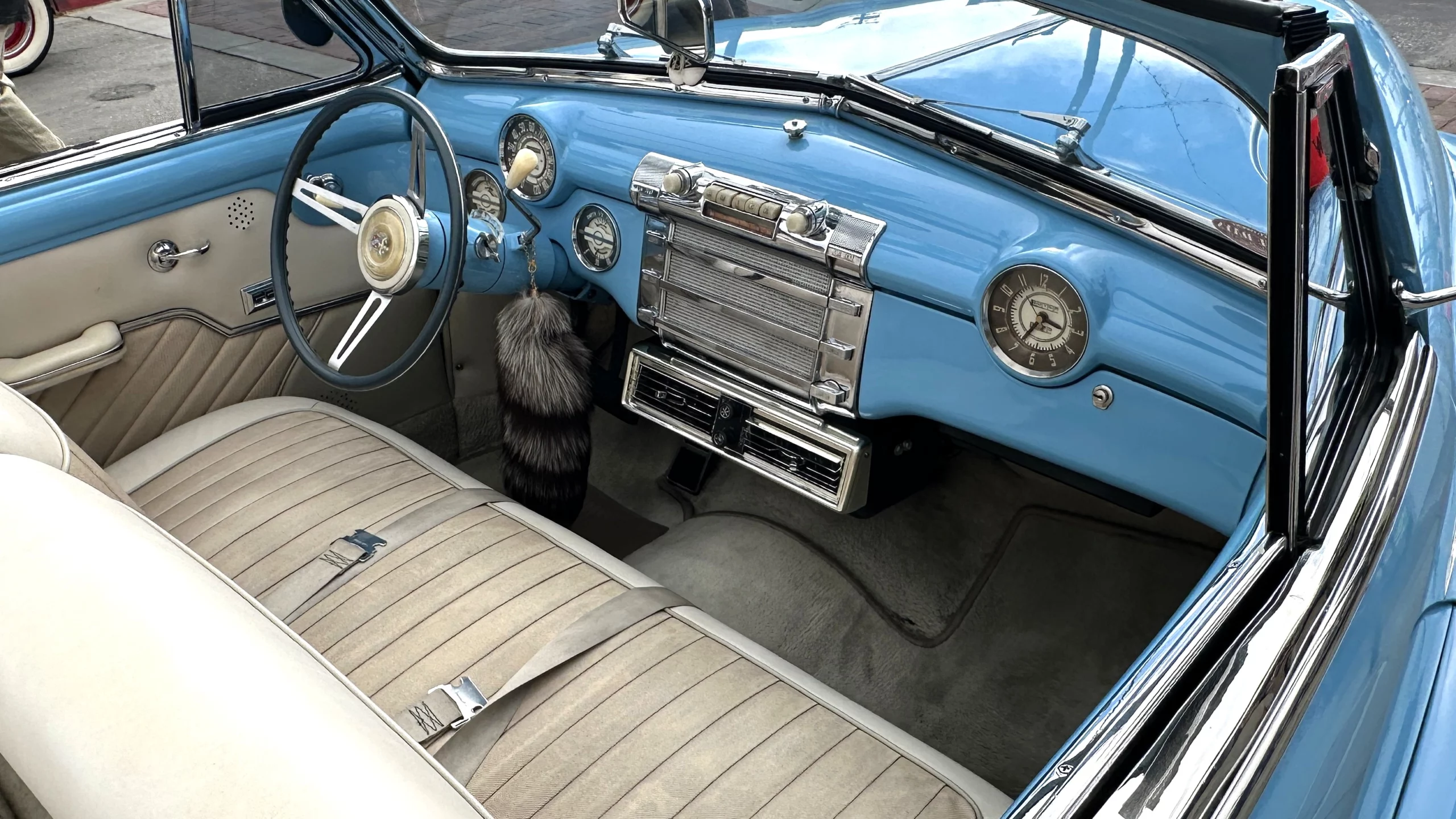 1946 Buick Super Convertible Remains Classy at Age 80 | The