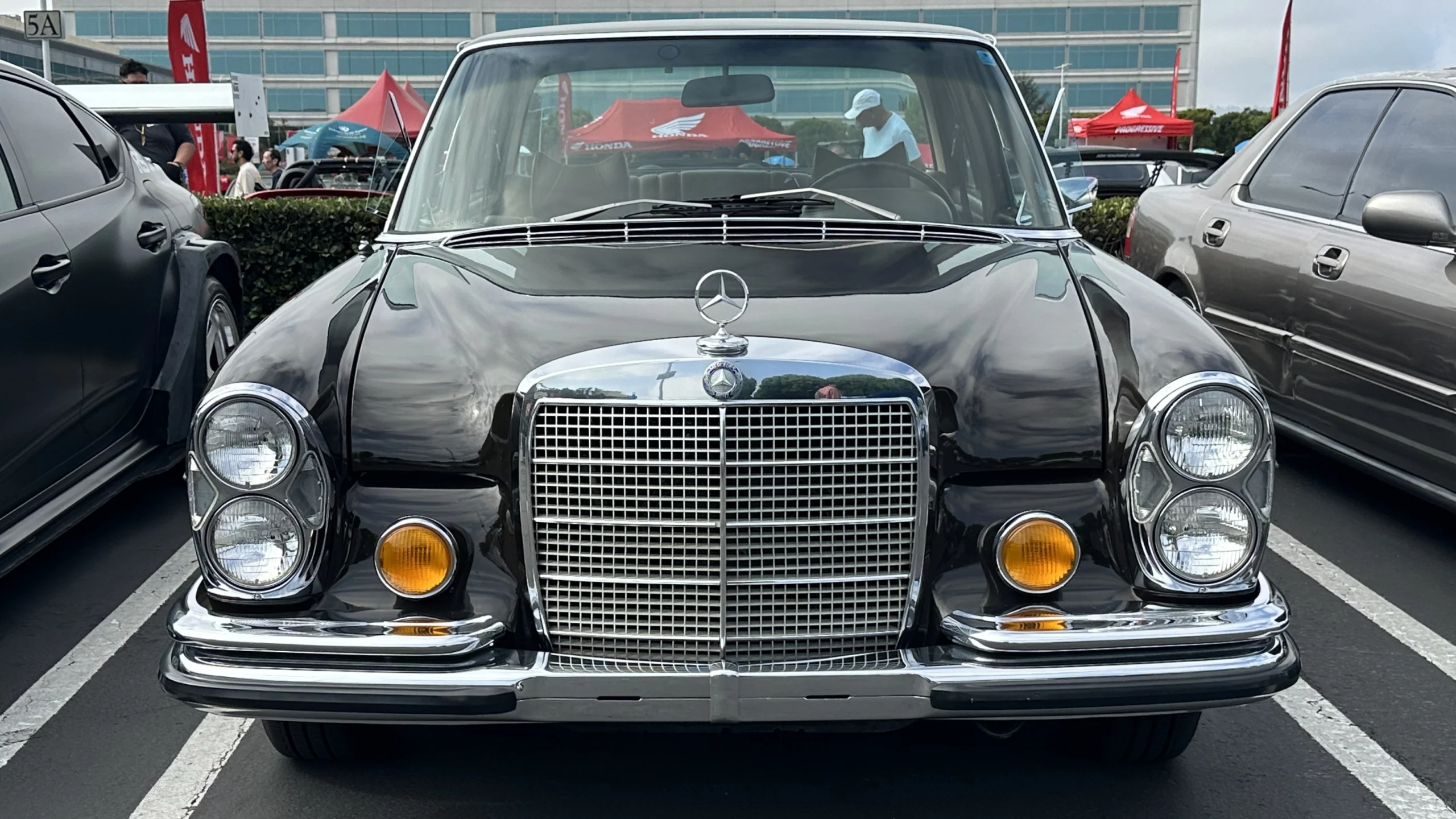 The 1970 Mercedes-Benz 280S Was an Executive Status Symbol The 1970 Mercedes-Benz 280S Was an Executive Status Symbol