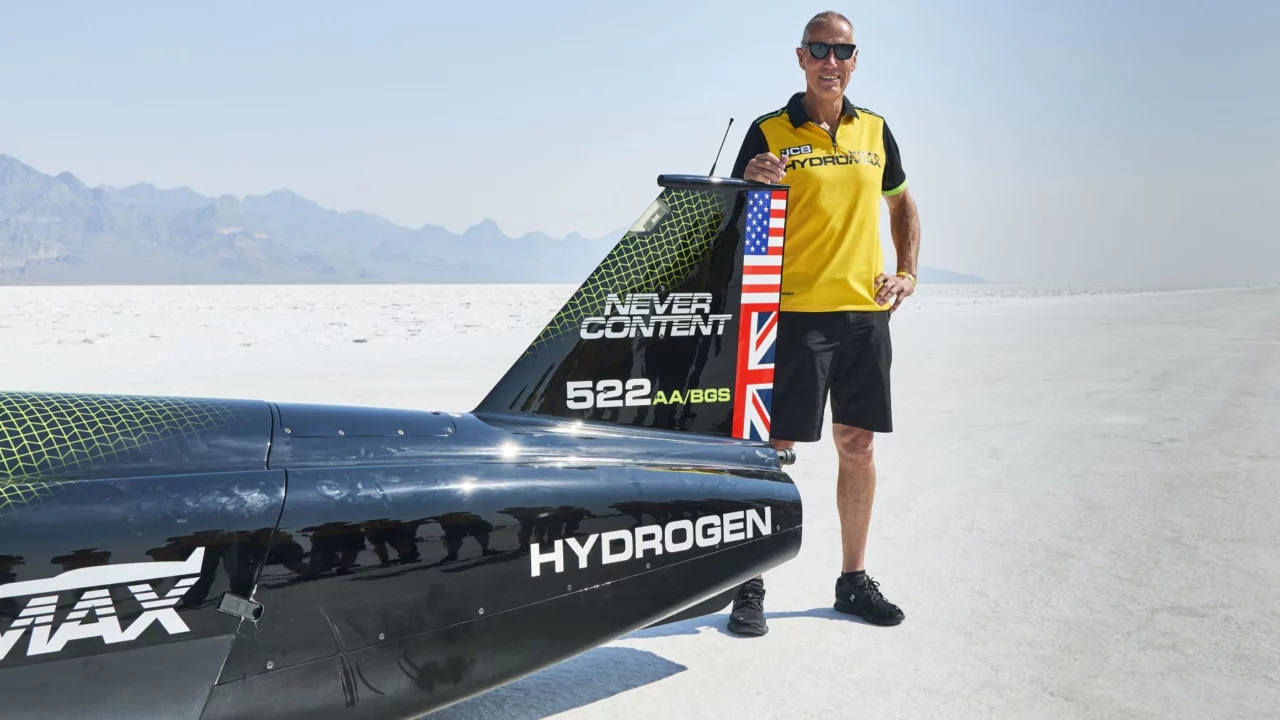 Speed Record Broken by Construction Equipment Giant JCB