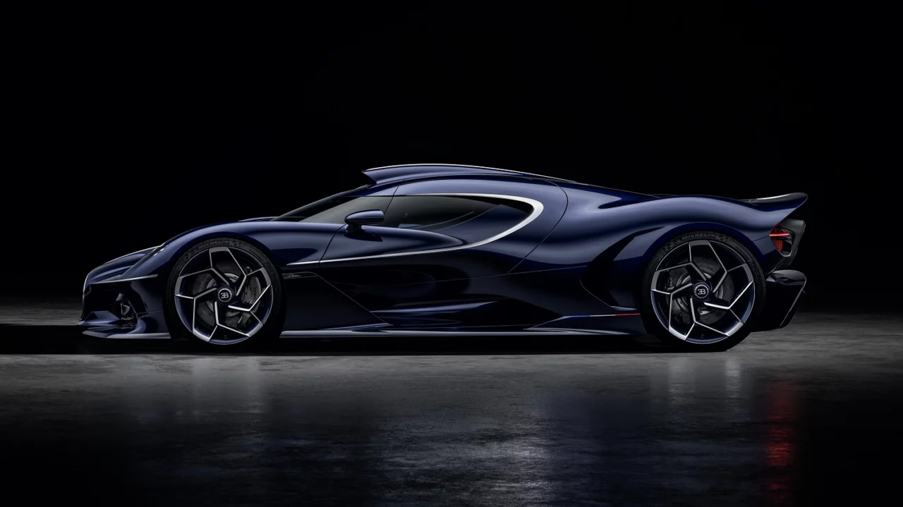 Bugatti Tones Down the Bolide to Create the 1-of-1 Destrier