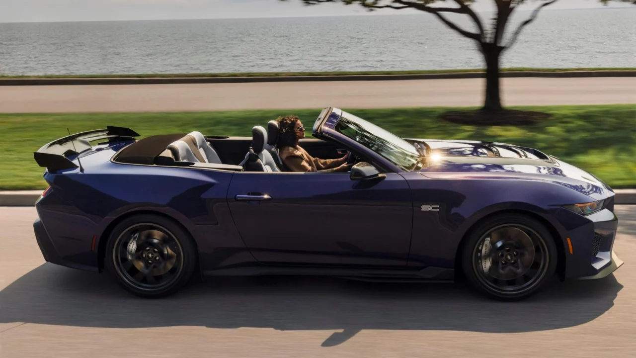 Ford Unveils Mustang Dark Horse SC Convertible at Woodward Dream Cruise