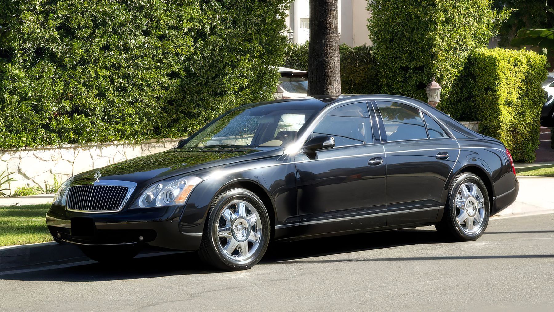 Barrett-Jackson to Showcase Elizabeth Taylor’s 2006 Maybach at Las Vegas Auction