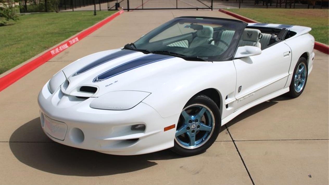 Pick of the Day: 1999 Pontiac Trans Am Convertible 30th Anniversary Edition