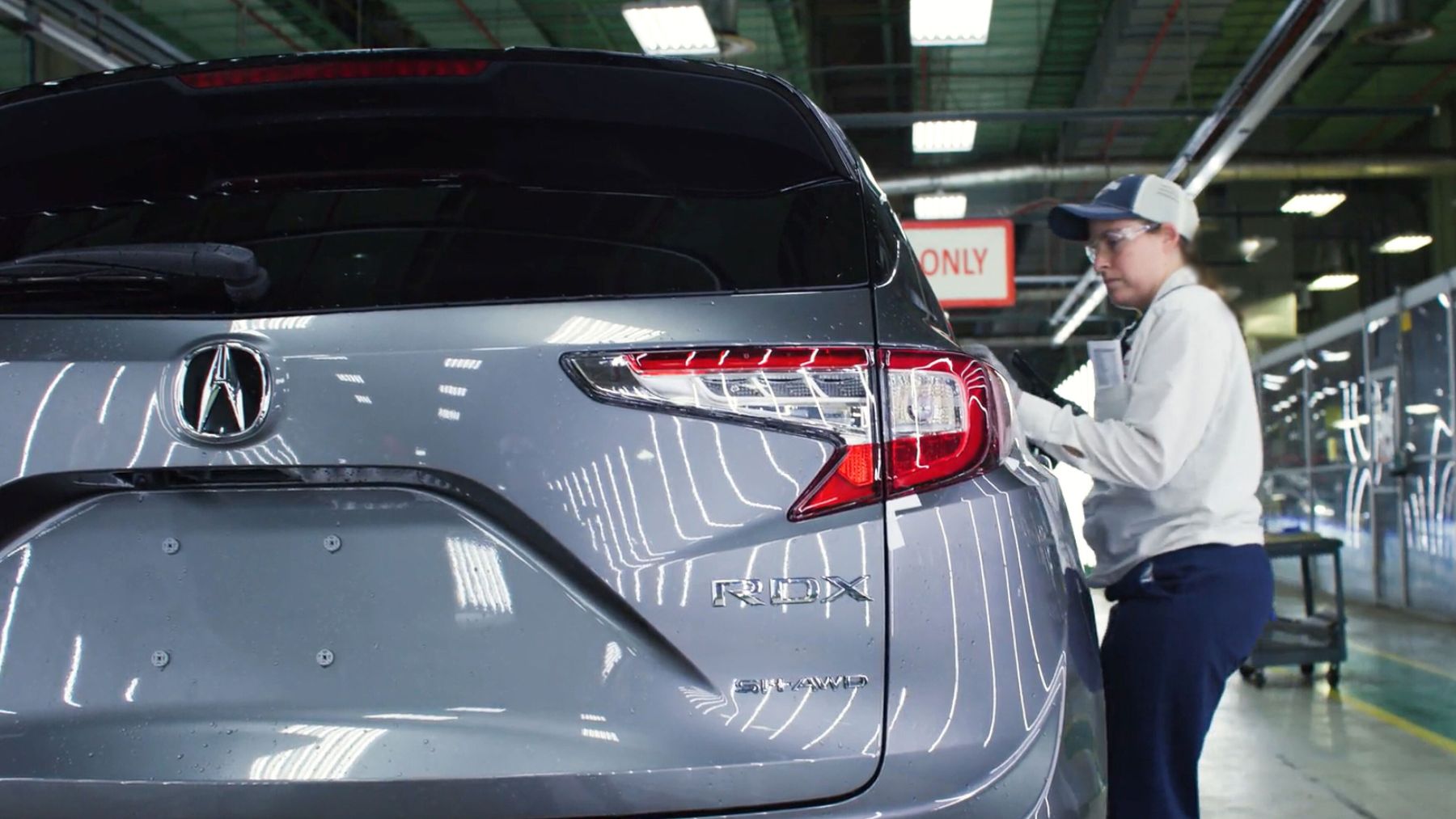 The Electrified Reset: Inside Acura’s 2028 RDX Hybrid Overhaul — image 3